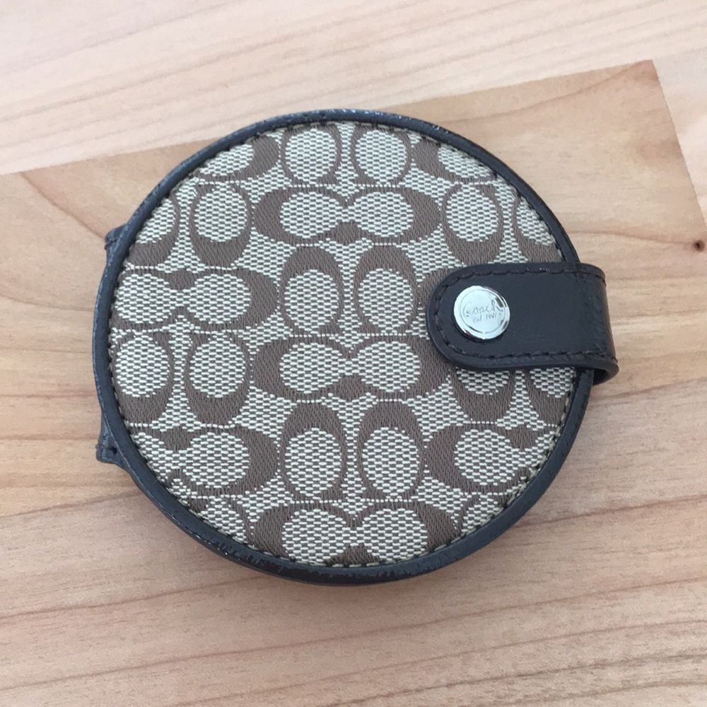 Coach travel mirror
